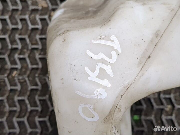 Бачок омывателя Peugeot 3008, 2010