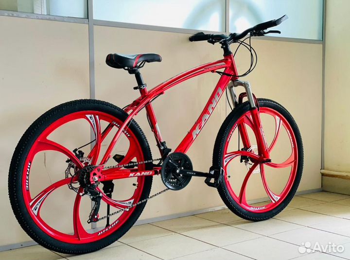 Велосипед на литых дисках