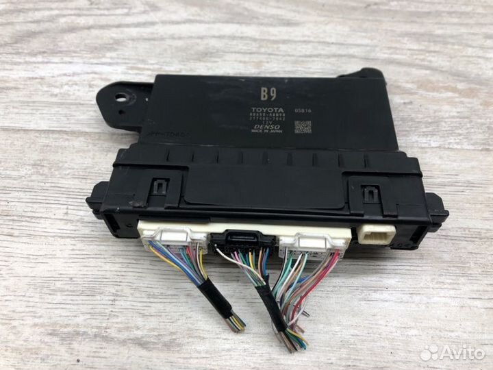 Блок управления Lexus Rx350L/450Hl кроссовер