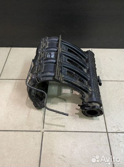 Впускной коллектор Chery S21