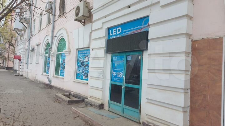 Помещение с витринами на Канатчиков, 164.4 м²