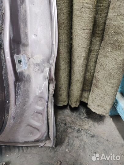 Дверь задняя левая superb II рестайл универсал