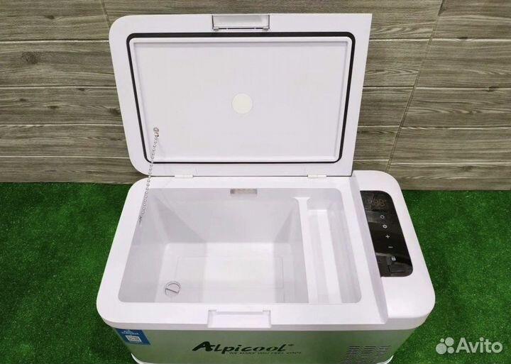 Автомобильный холодильник alpicool 12/24/220в