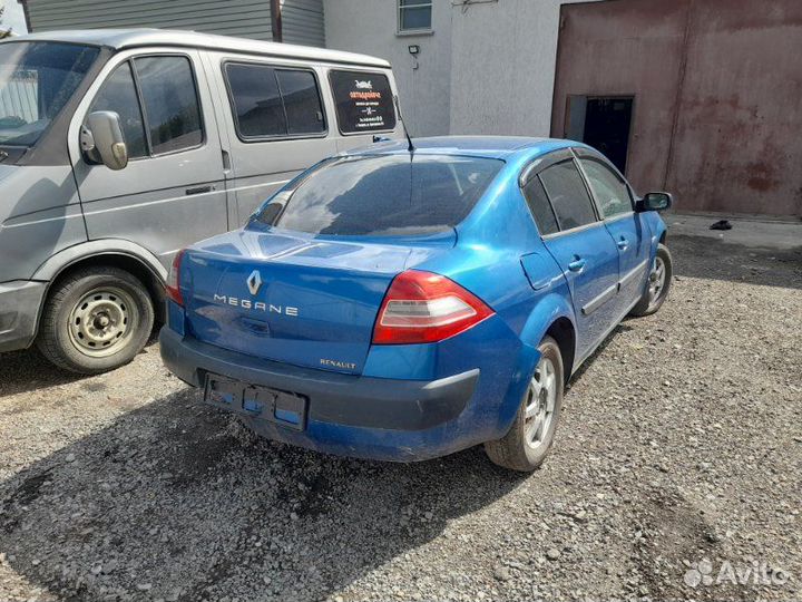 Renault Megane 2006 год в разбор