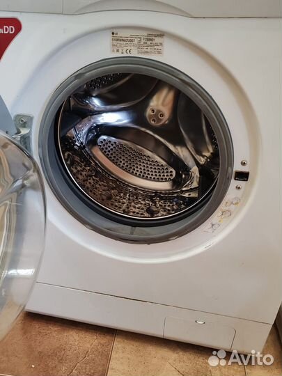Стиральная машина б/у LG F12B8ND1 нерабочая