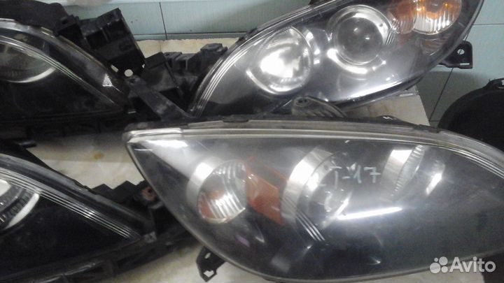 Мазда 3, 2007 / Mazda 3, 2007 - фары, фонари