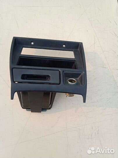 Консоль, пепельница Mitsubishi RVR Z N11W