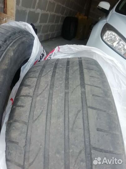 Bridgestone Dueler A/T 235/55 R17