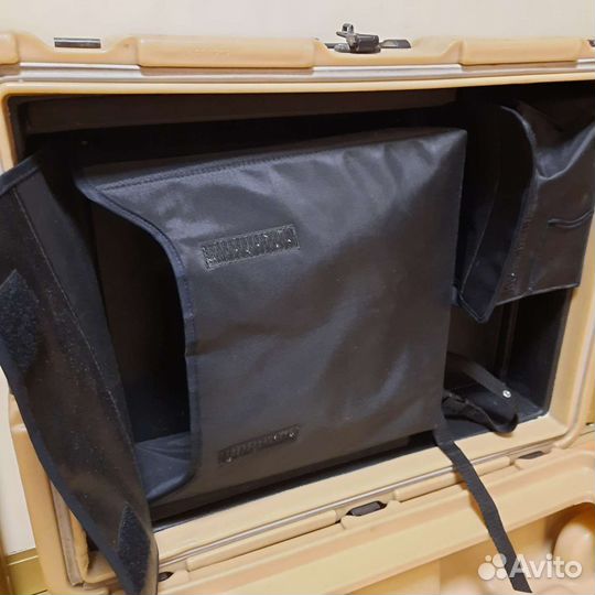 Кофр от армейского,спутниково телефона Nera Saturn