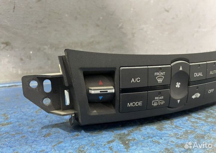 Климат контроль Honda Accord 8 CU