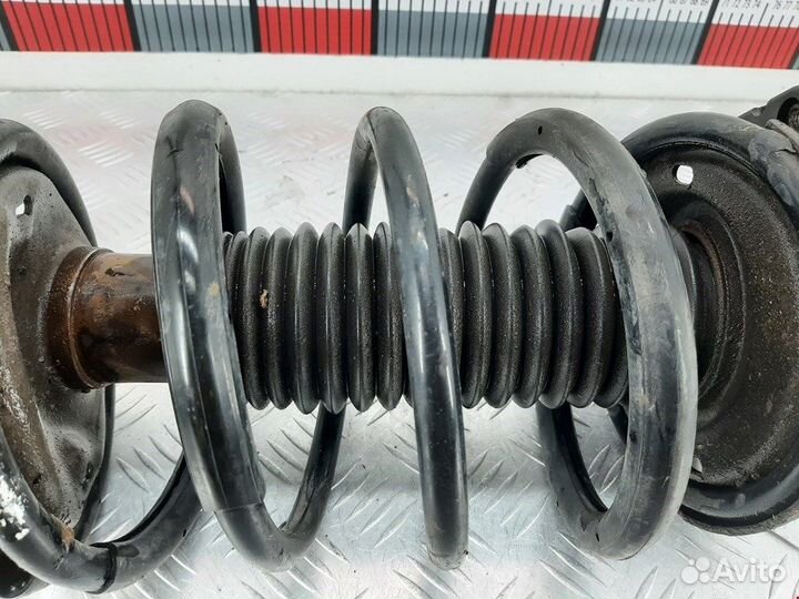 Стойка для Peugeot-Citroen Picasso