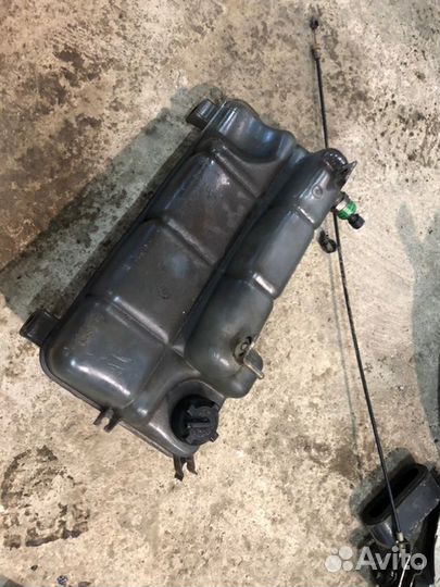 Бачок расширительный Iveco Daily 4 3.0 D 2008