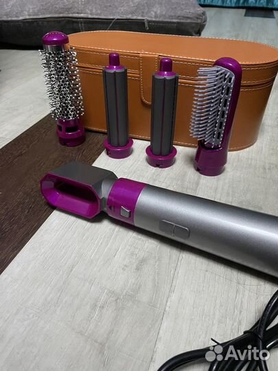 Стайлер dyson
