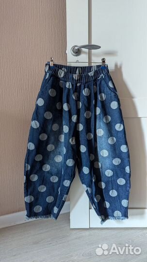 Джинсы в горошек