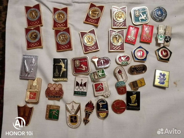 Значки Олимпиада 1980г