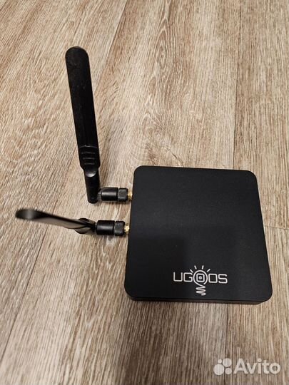 Тв приставка Ugoos AM6 Amlogic S922X