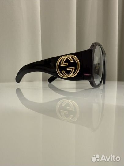 Стильные очки Guccl