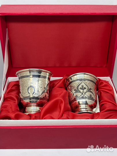 Новые серебряные стопки