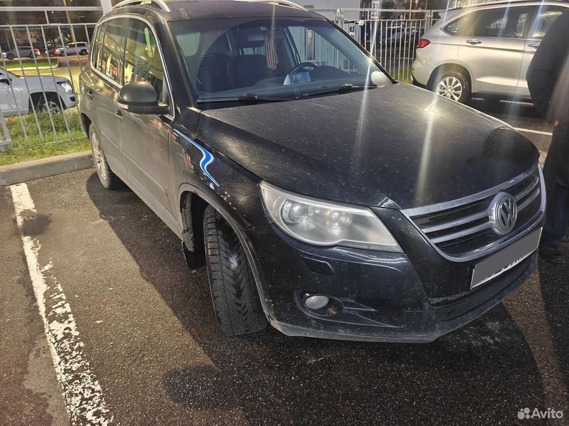 Volkswagen Tiguan 2.0 AT, 2010, 498 899 км