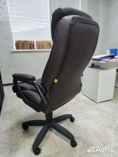 Компьютерное кресло офис новое