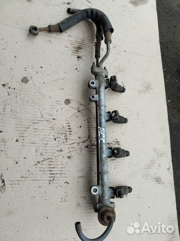 Топливная рампа Hyundai accent 1