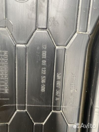 Заглушка в бампер skoda rapid