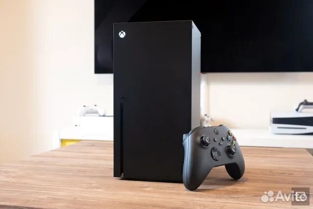 Xbox series X 1TB 2 геймпада+Игры