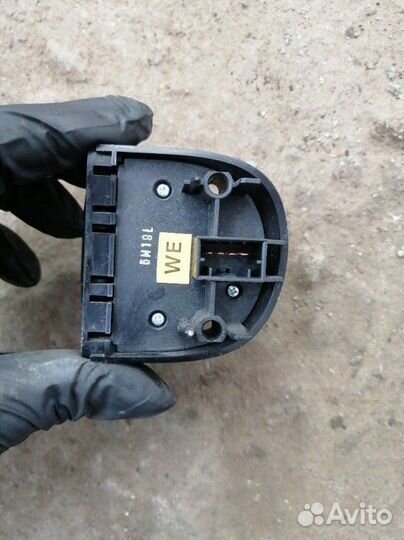 Кнопки прочие Chevrolet Aveo T200 F14D3 2006