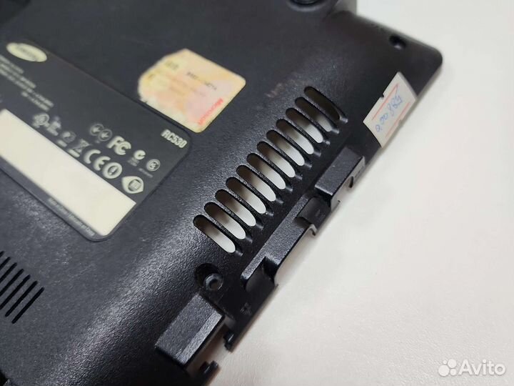 Нижняя часть,поддон ноутбука Samsung NP-RC-530