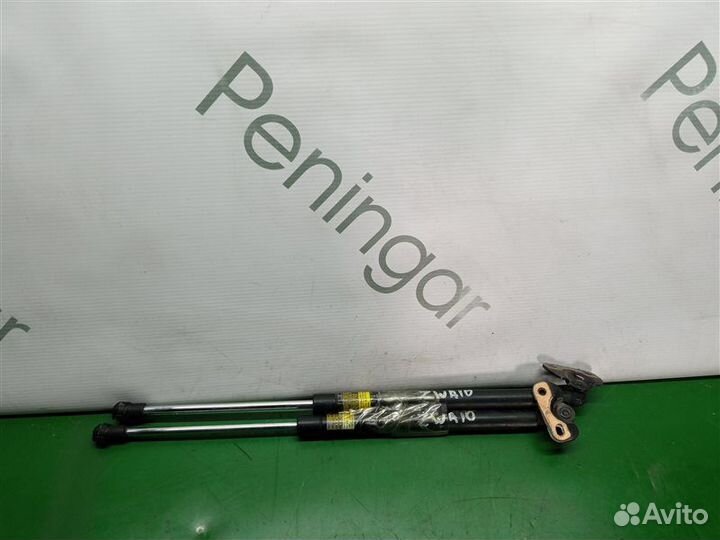 Амортизатор багажника Lexus Ct200H ZWA10 2ZR-FXE