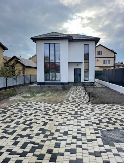 Дом 130 м² на участке 4 сот.