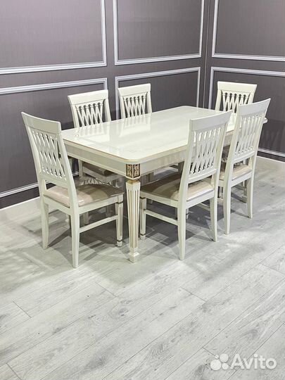 Стол и 6 стульев