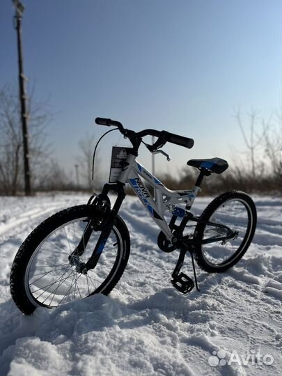 Велосипед Novatrack Shark 20