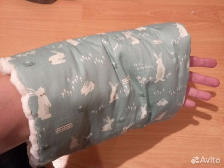 Подушка для кормления на руку