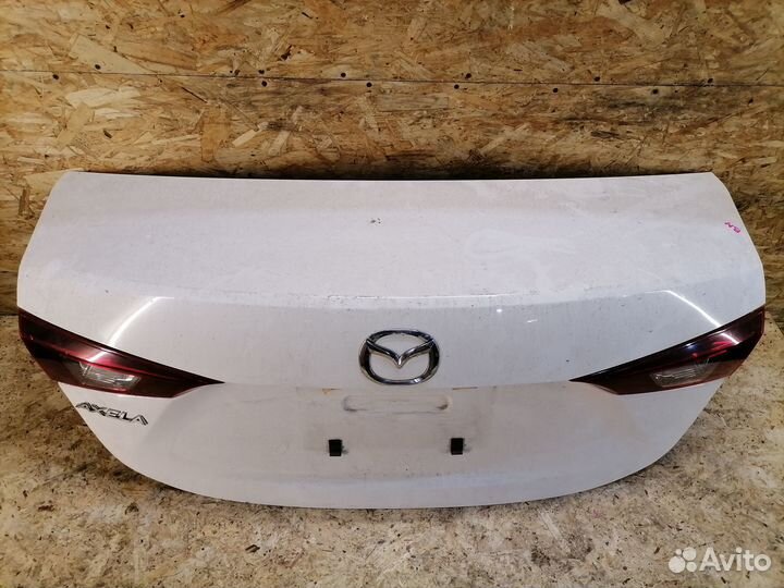Крышка багажника Mazda 3 BM Sedan