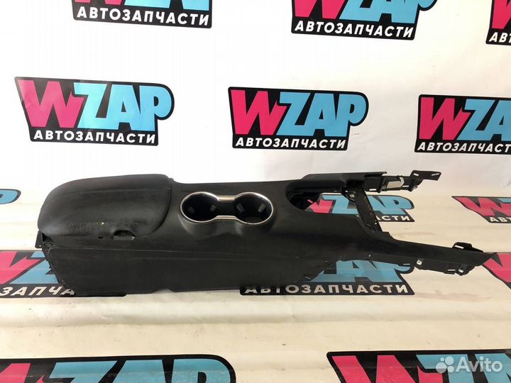 Консоль салона Ford Mustang 6 S550 рест. 2019