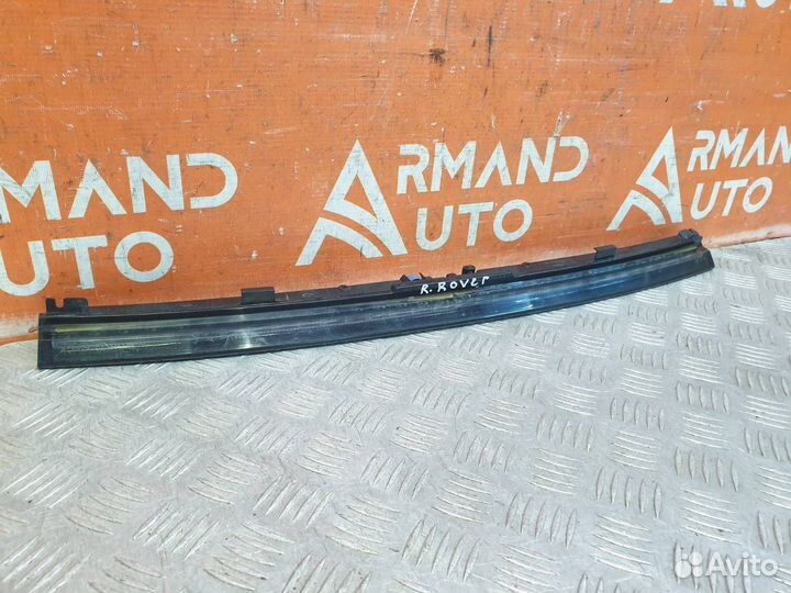 Стоп сигнал верхний Land Rover Range Rover 4 L405