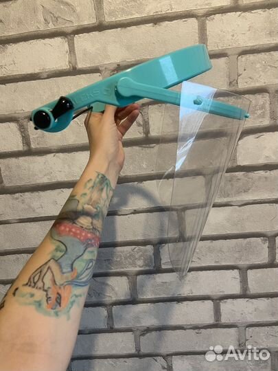 Экран защитный для мастера маникюра