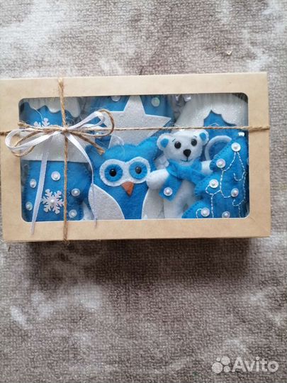 Новогодние игрушки из фетра