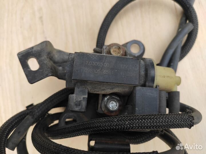 Клапан вакуумный Z17DTR на Opel Astra H Zafira B