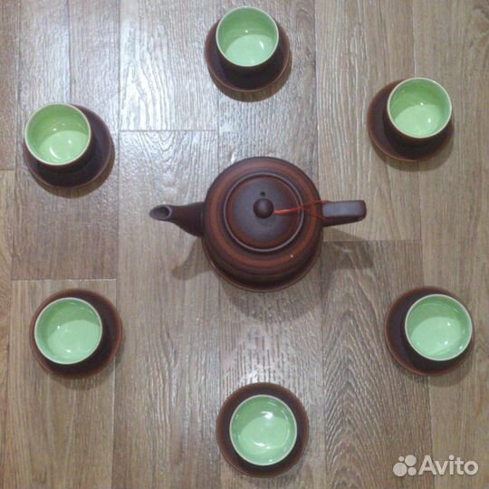 Вьетнамские керамические чайник и чашки