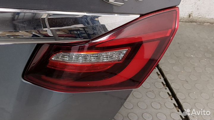 Крышка багажника Infiniti Q70