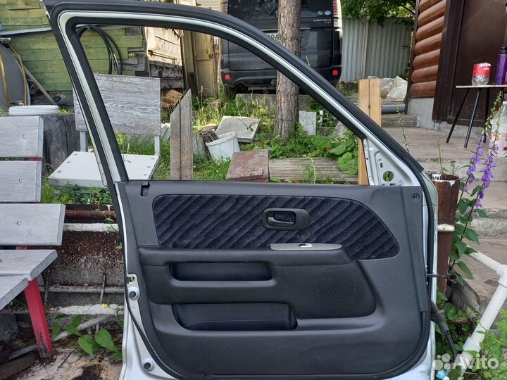 Дверь передняя левая honda CR-V RD 5, 6, 7