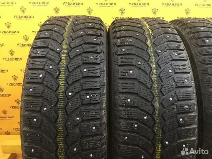 Bridgestone Blizzak Spike-01 225/65 R17 106T