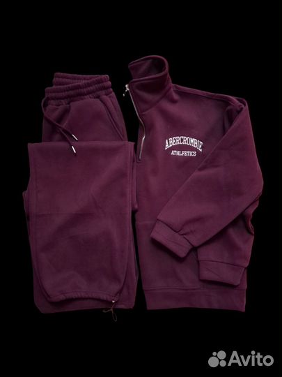 Костюм женский