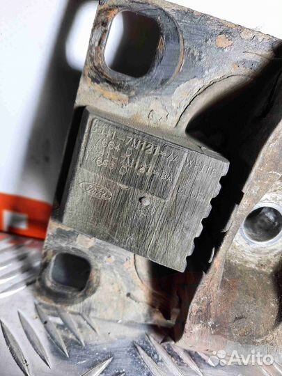 Опора кпп Ford Focus 1 USA