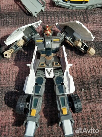 Робот трансформер