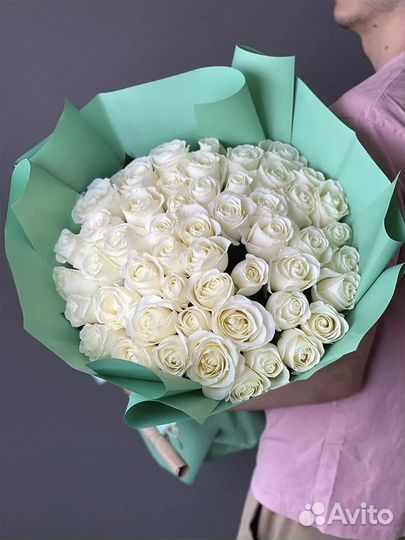 Доставка, букет белых роз 55, 101 шт Кирпильская