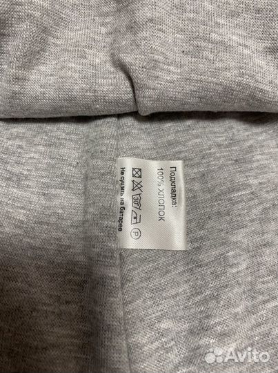 Шапка шлем и на завязках на 5-6 лет