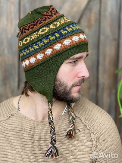 Мужская шапка двусторонняя с ушками зимняя Чульо 100% альпака цвет фисташковый-оливковый